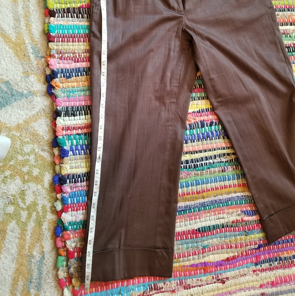 Rafaella Capri Cuff Pants - Picture 5 of 7